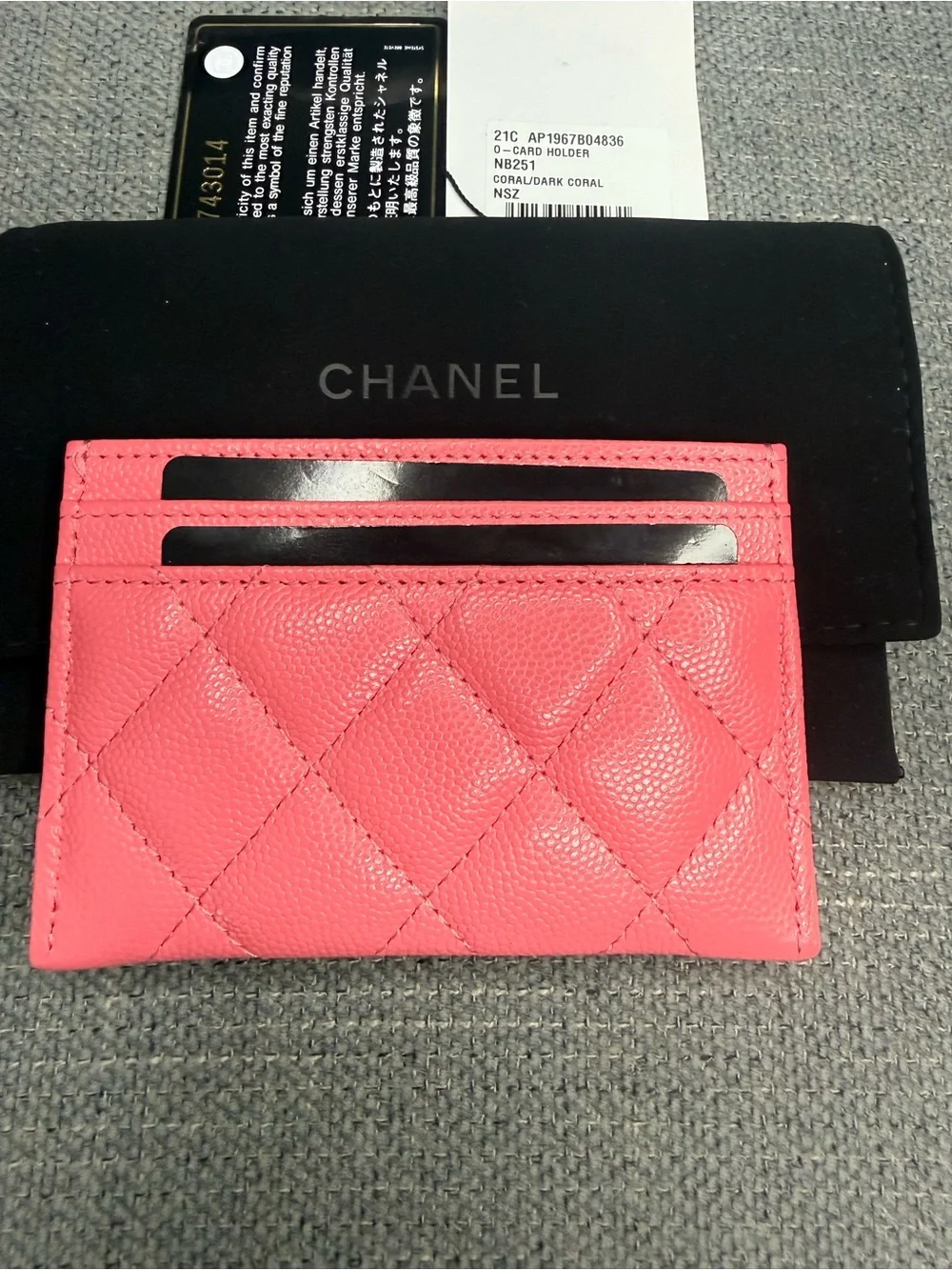 CHANEL CC caviar my everything coral card holder